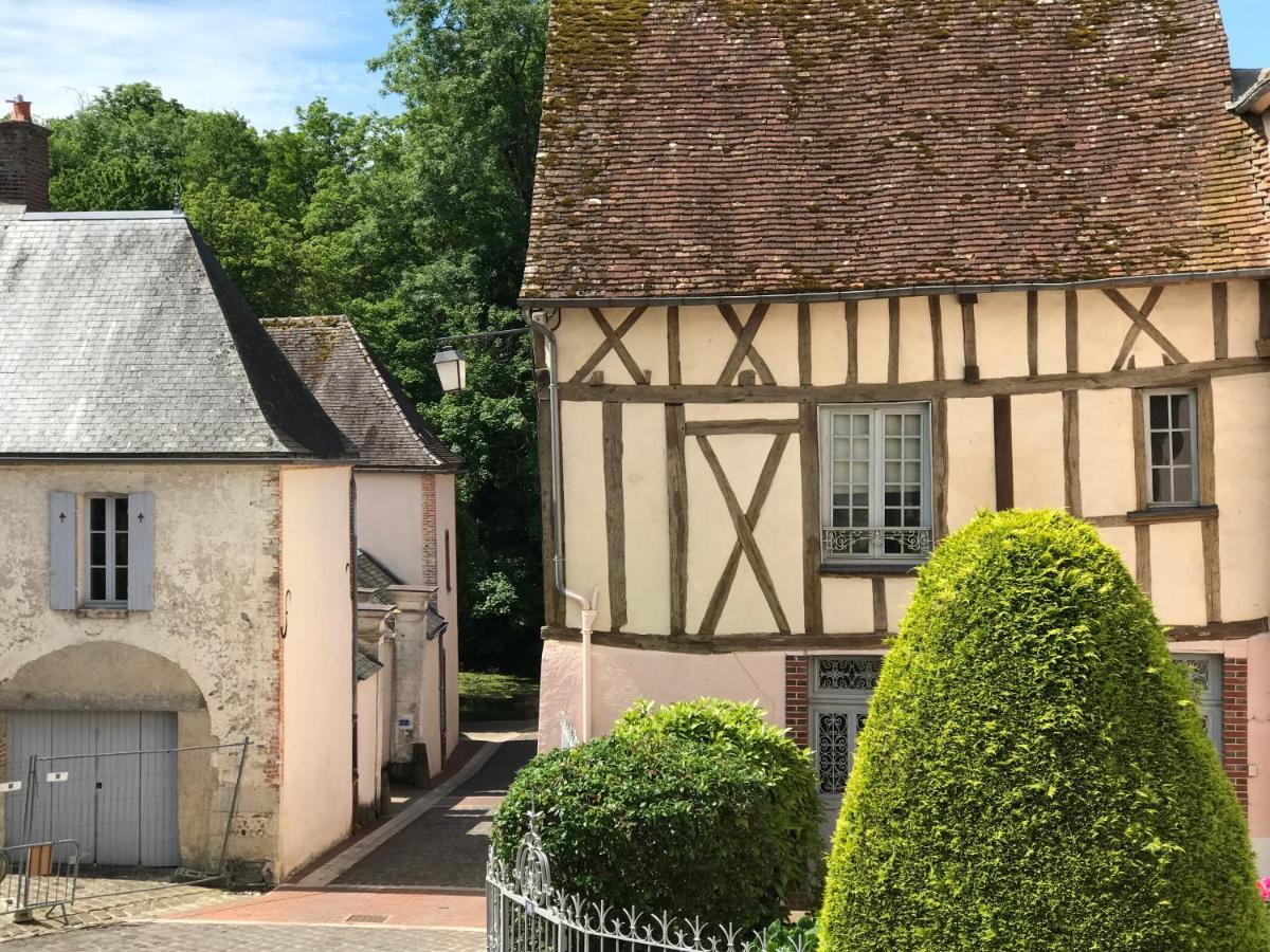 La Maison Jeanne D'Arc Saint-Fargeau  Kültér fotó